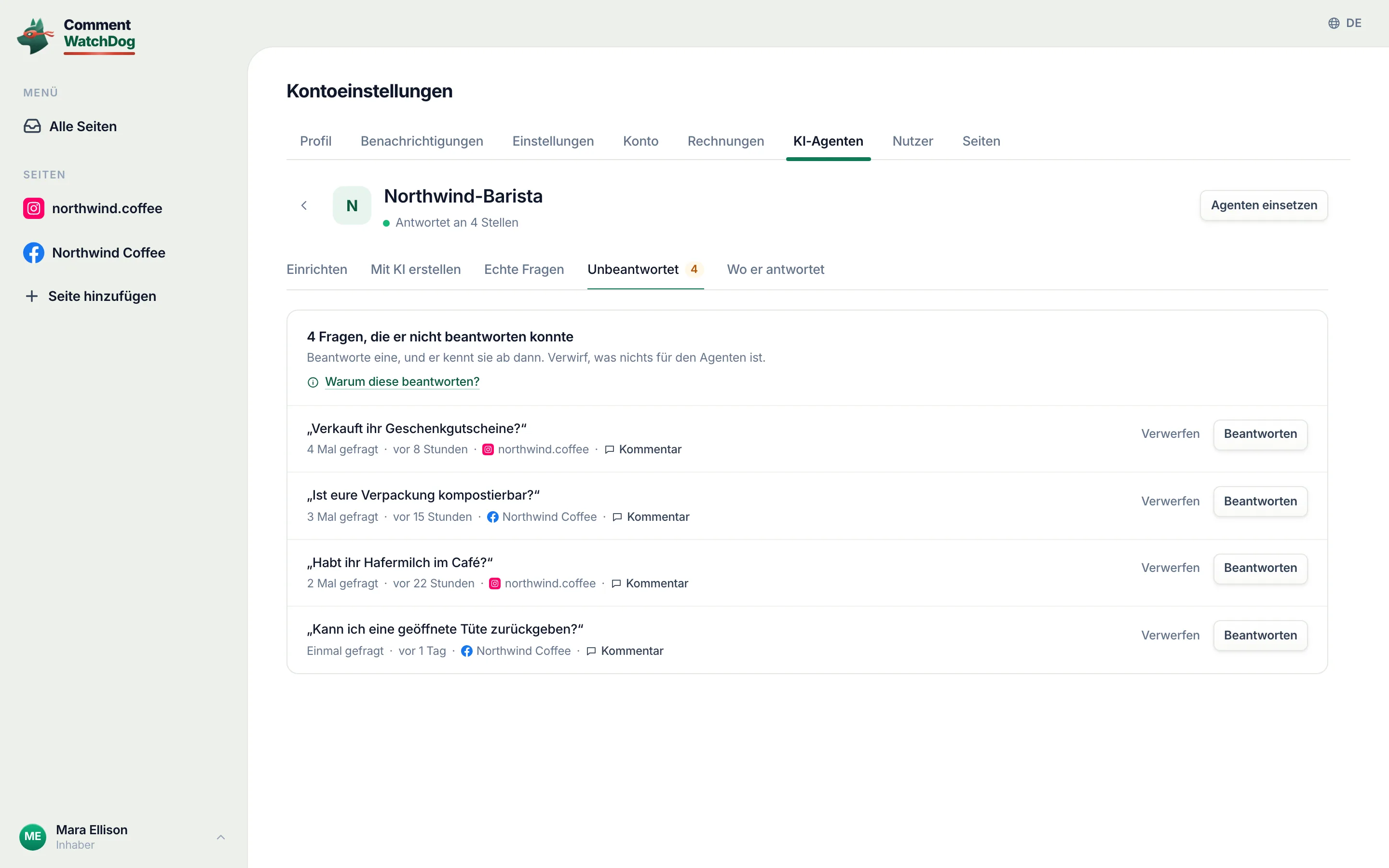 Der Tab „Unbeantwortet“ des Agenten: die Fragen, die er nicht beantworten konnte, wie oft jede gestellt wurde, mit „Beantworten“ und „Verwerfen“.