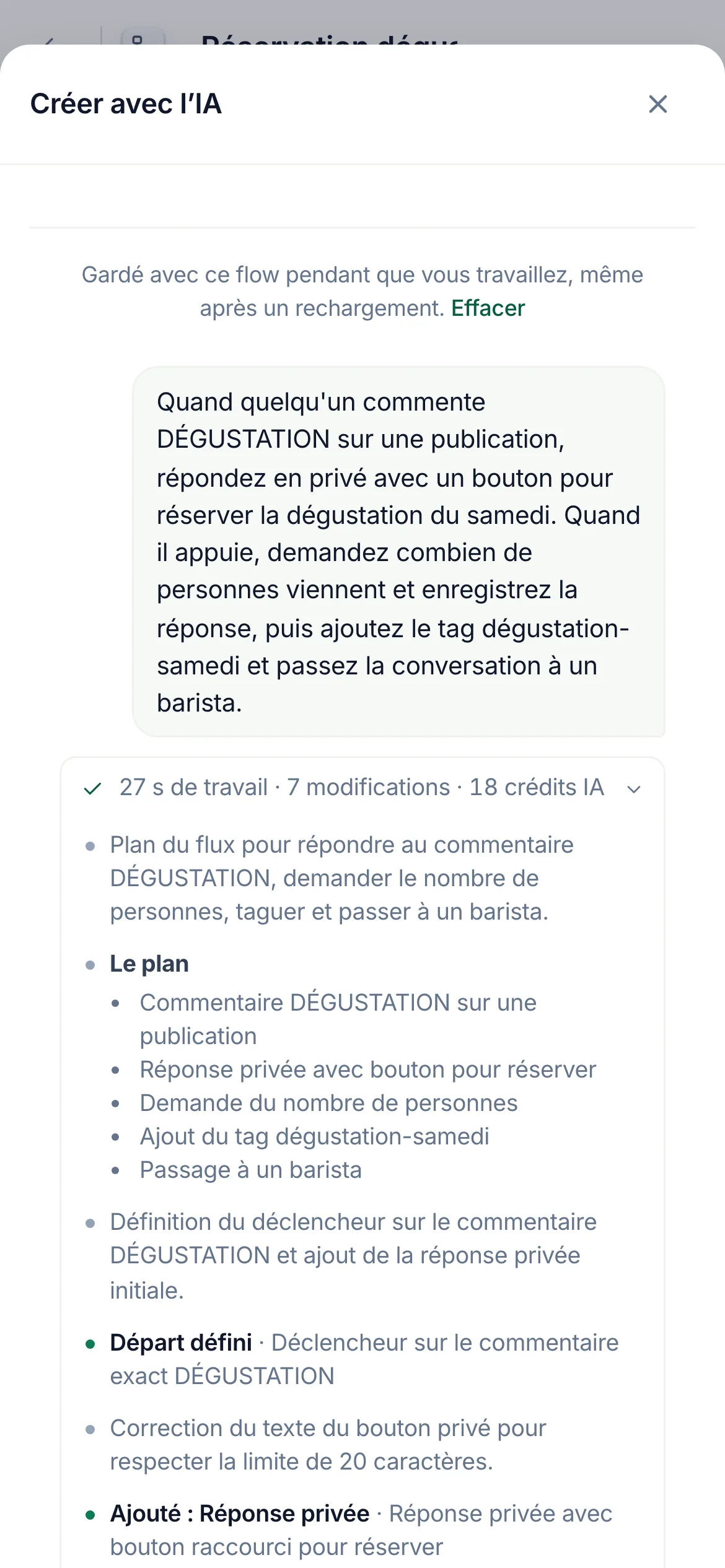 Créer avec l’IA à côté du canevas&nbsp;: une demande écrite, le tour ouvert avec son plan et chaque modification, et les premières étapes du flow sur le canevas, prêt à activer.