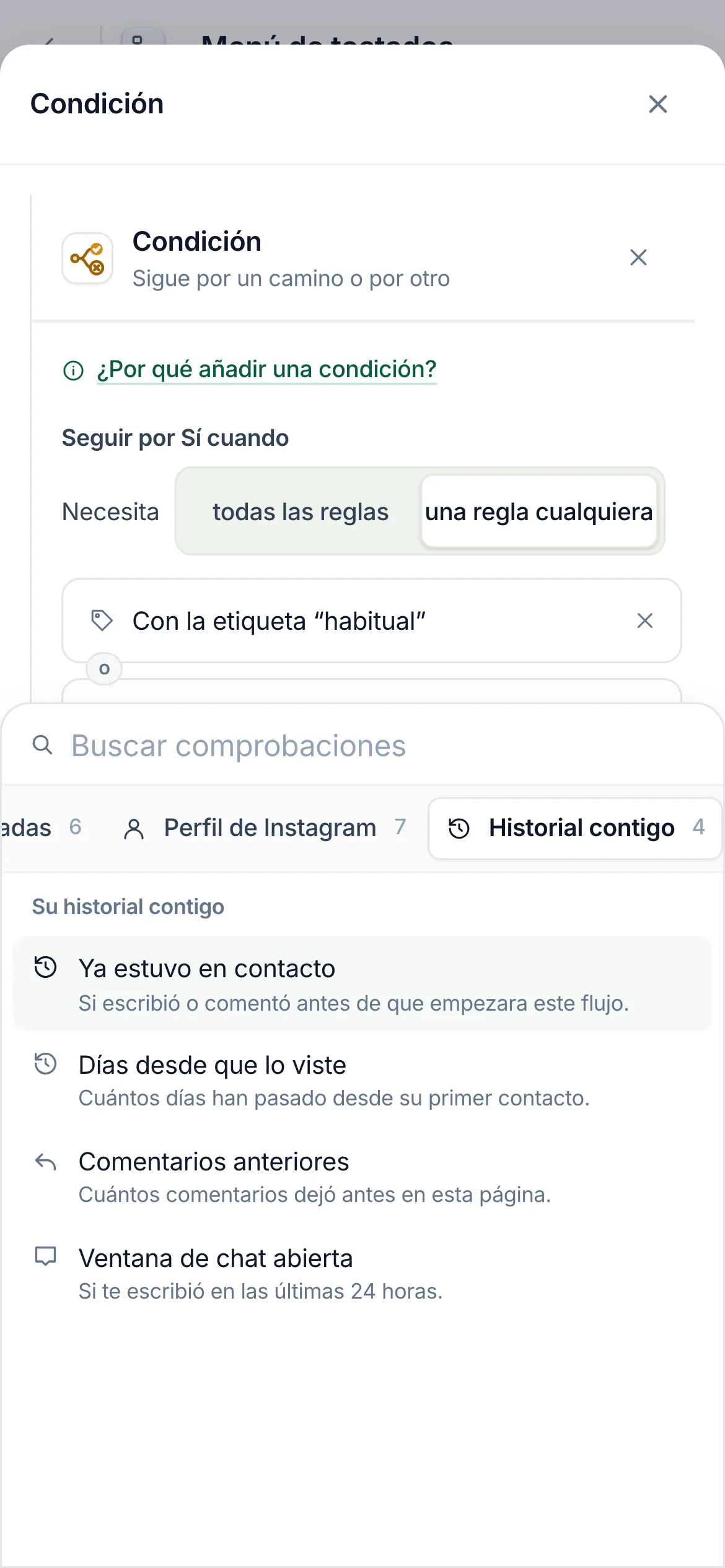 En un teléfono: Historial contigo elegido en la fila de grupos, con sus comprobaciones debajo.