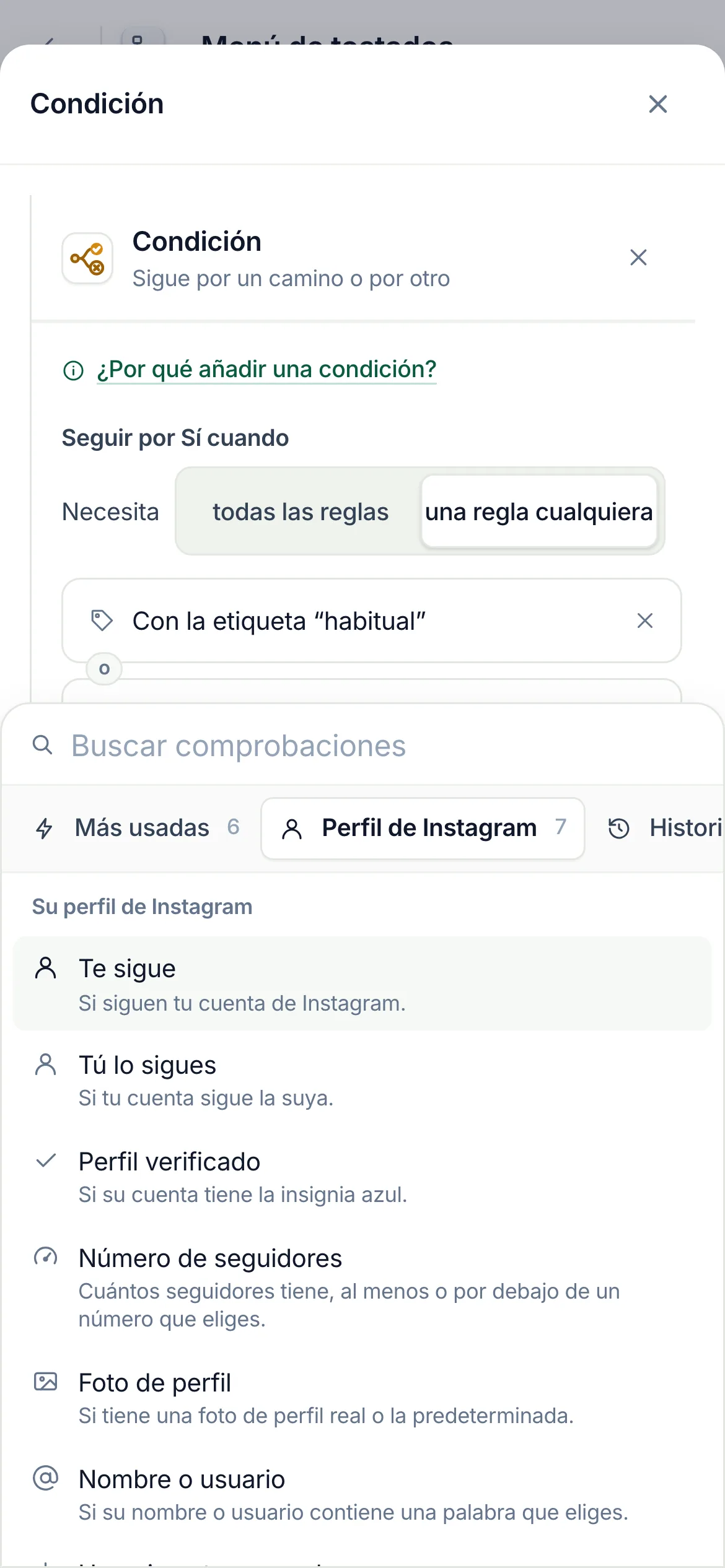 En un teléfono: Perfil de Instagram elegido en la fila de grupos, con sus comprobaciones debajo.