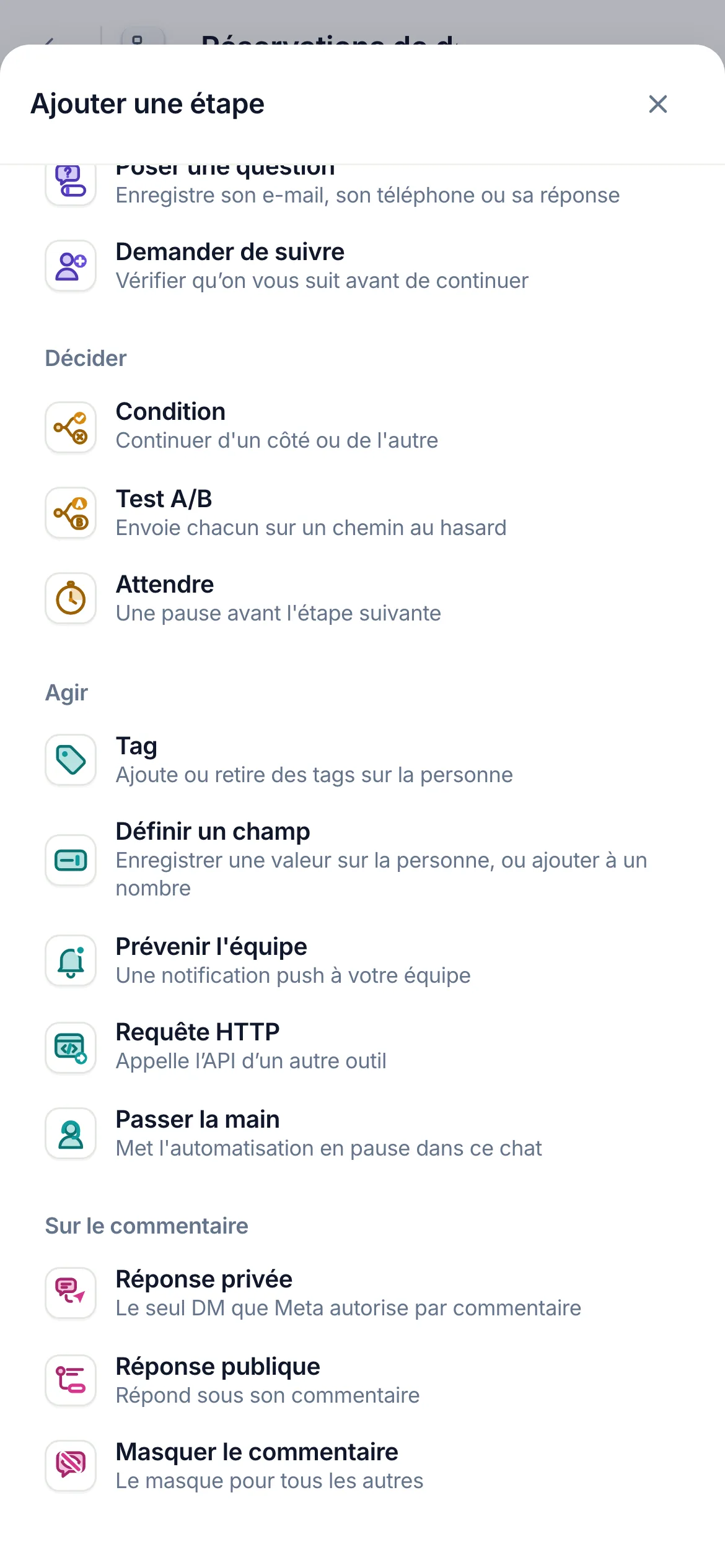 Sur un téléphone, Ajouter une étape liste les mêmes étapes&nbsp;: Réponse publique, sous Sur le commentaire.