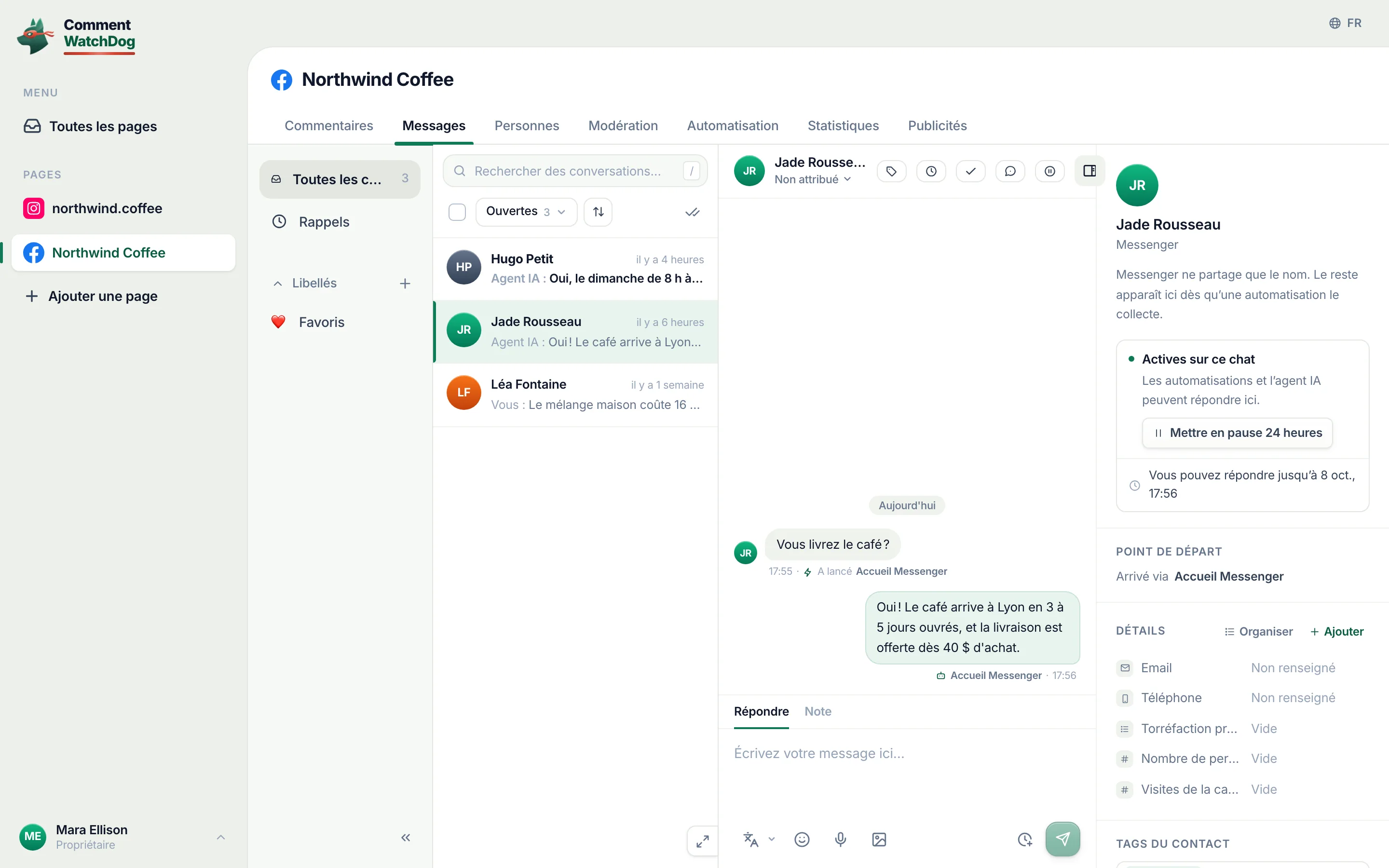 Un chat Messenger dans la boîte de réception en direct, avec une réponse de l’agent IA.