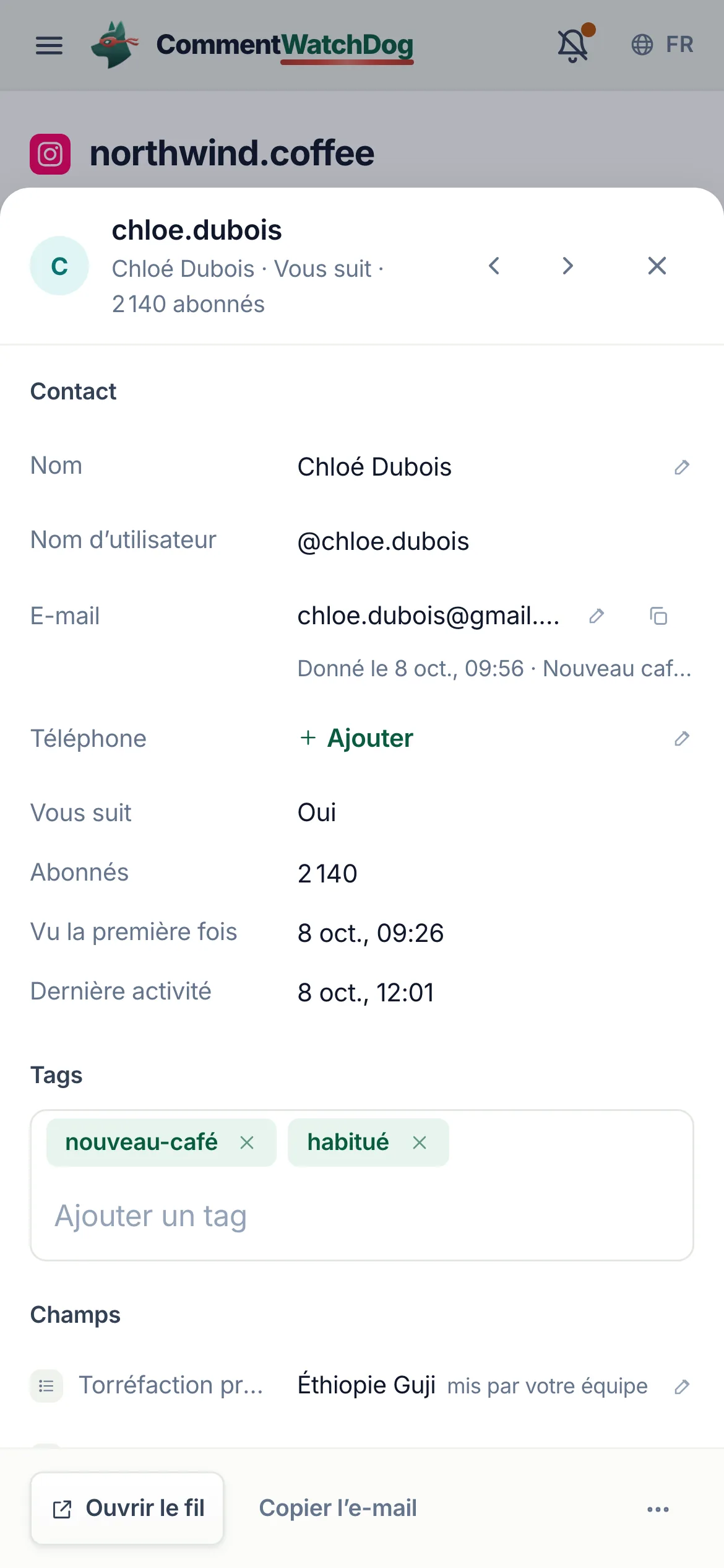 La même chose sur un téléphone.
