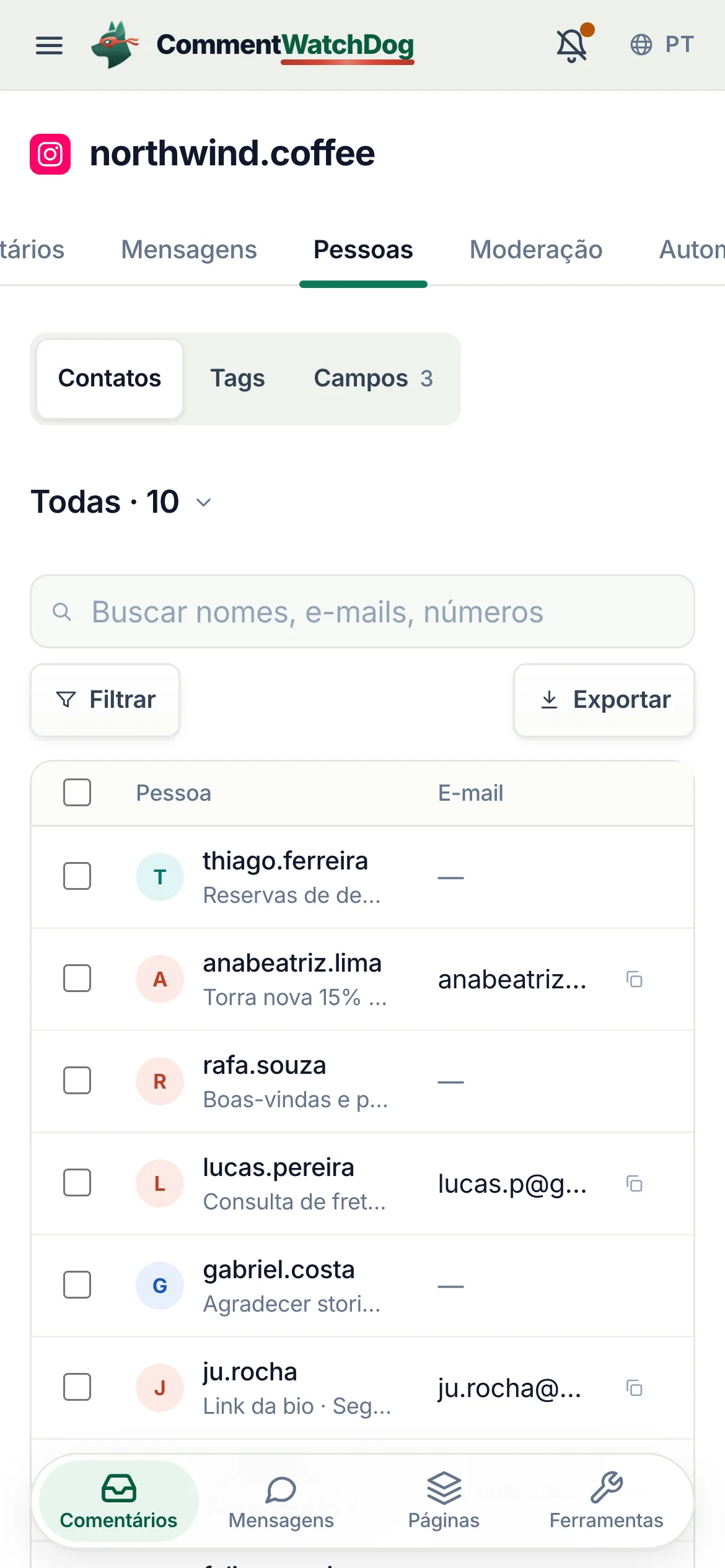 Pessoas no celular: Contatos, Tags e Campos, a busca, Filtrar e Exportar, e depois a lista com cada pessoa, a automação de onde veio e o e-mail.