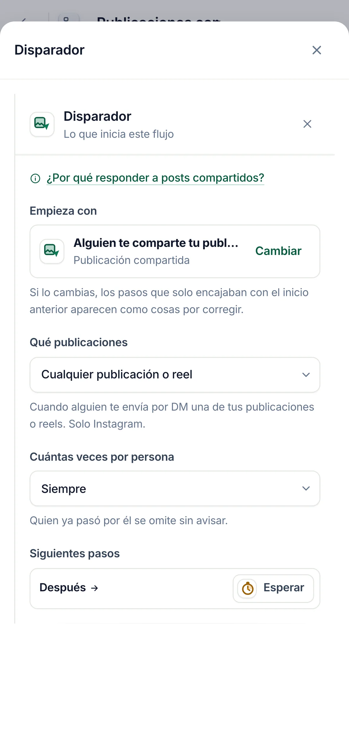 El constructor de flujos con el inicio por publicación compartida seleccionado: Qué publicaciones en Cualquier publicación o reel.