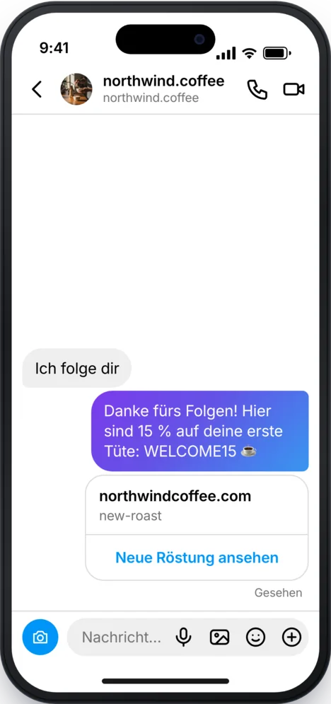 Instagram-DM: Der Rabattcode und ein Button zum Shop kommen nach dem Antippen.