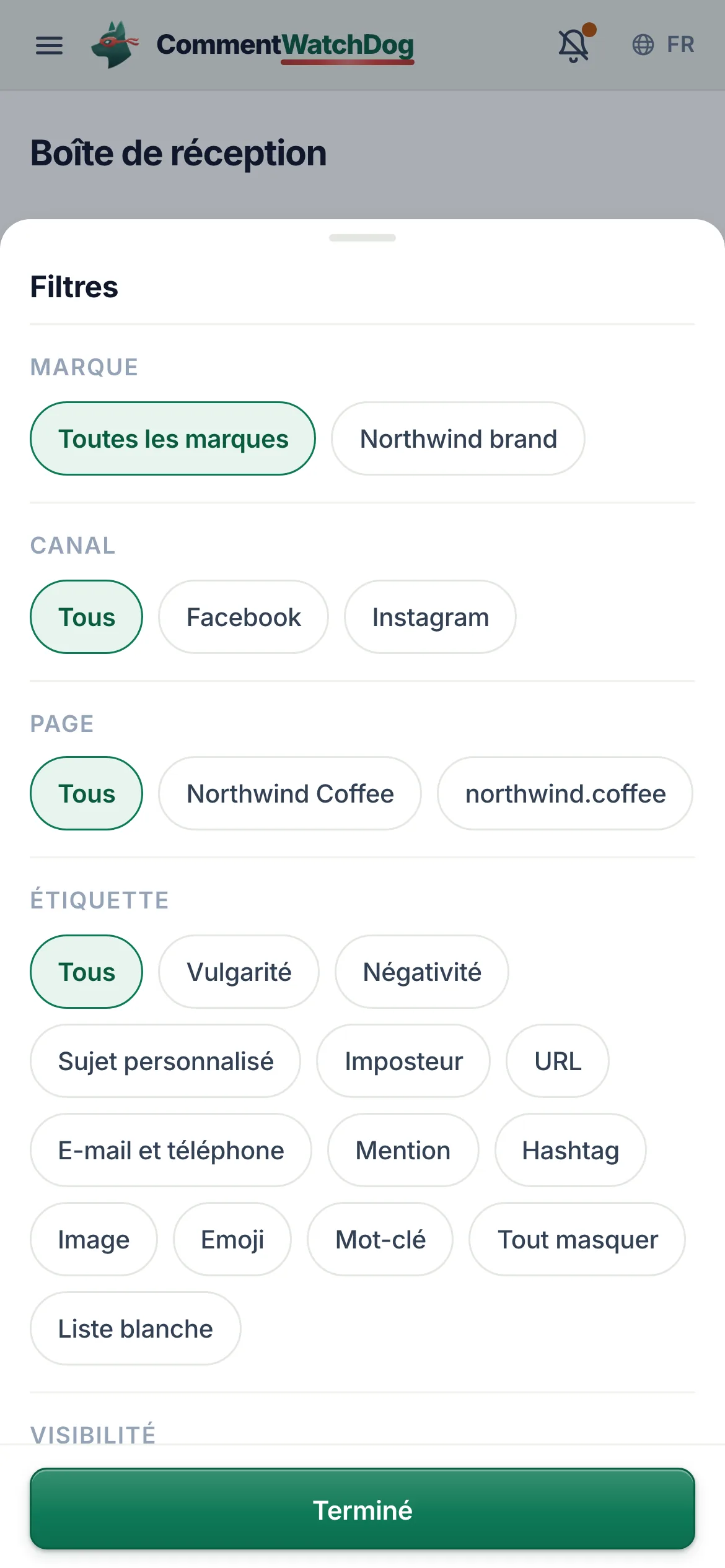 La feuille de filtres sur téléphone.