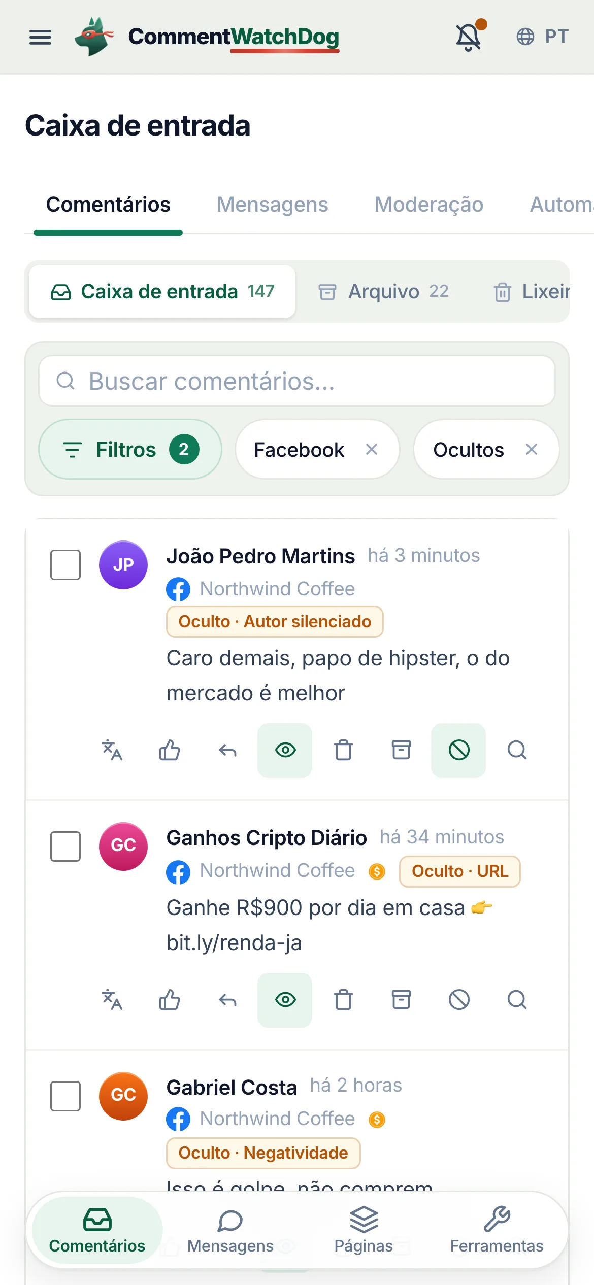 A caixa de entrada filtrada para comentários ocultos na Página do Facebook, com cada linha nomeando a regra que o ocultou.