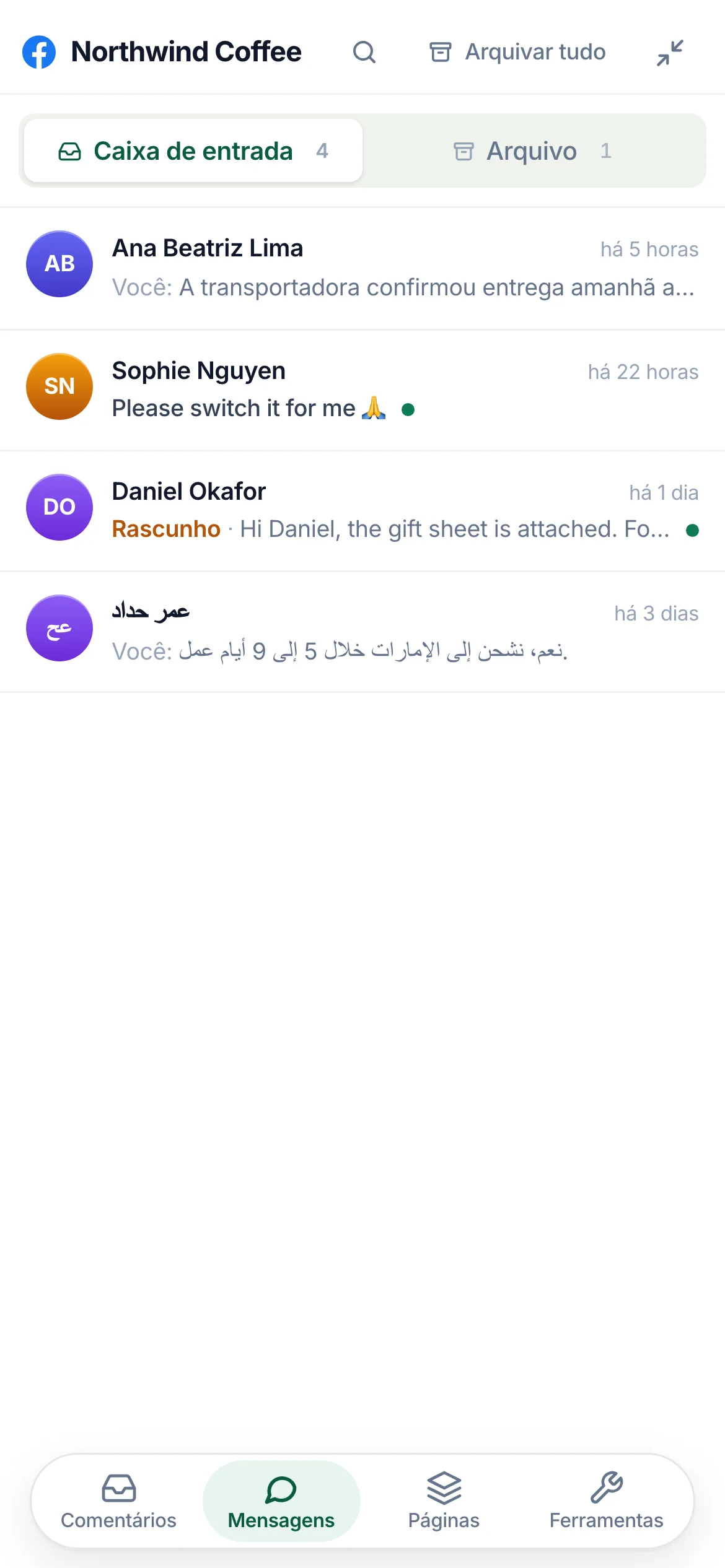 A lista do Messenger no celular.
