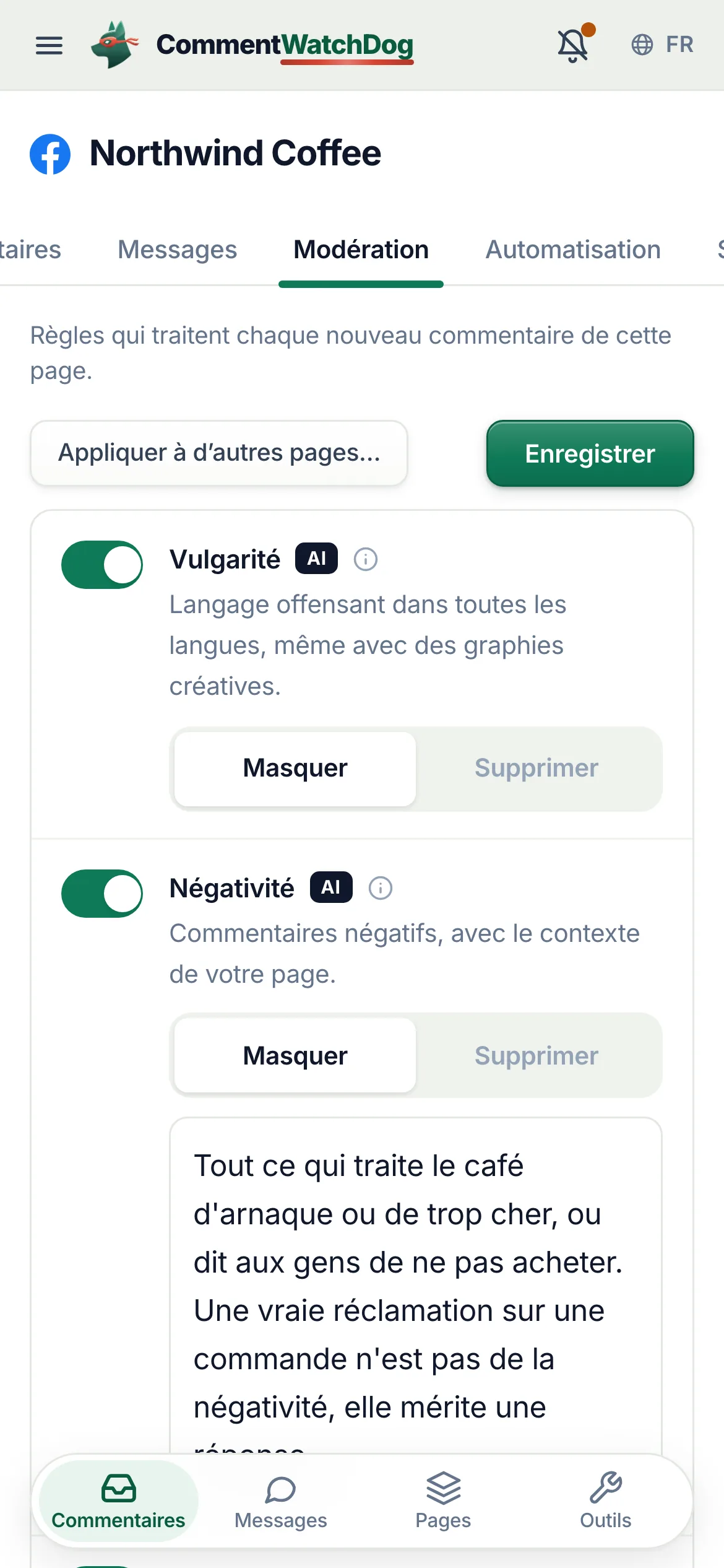 La page des règles de modération : douze règles avec des interrupteurs, des marques IA sur les quatre qui lisent le sens, et un choix Masquer ou Supprimer sur chacune.