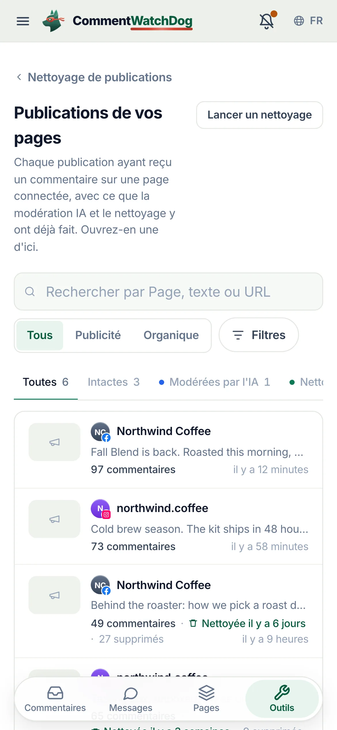 La bibliothèque de publications sur un téléphone.