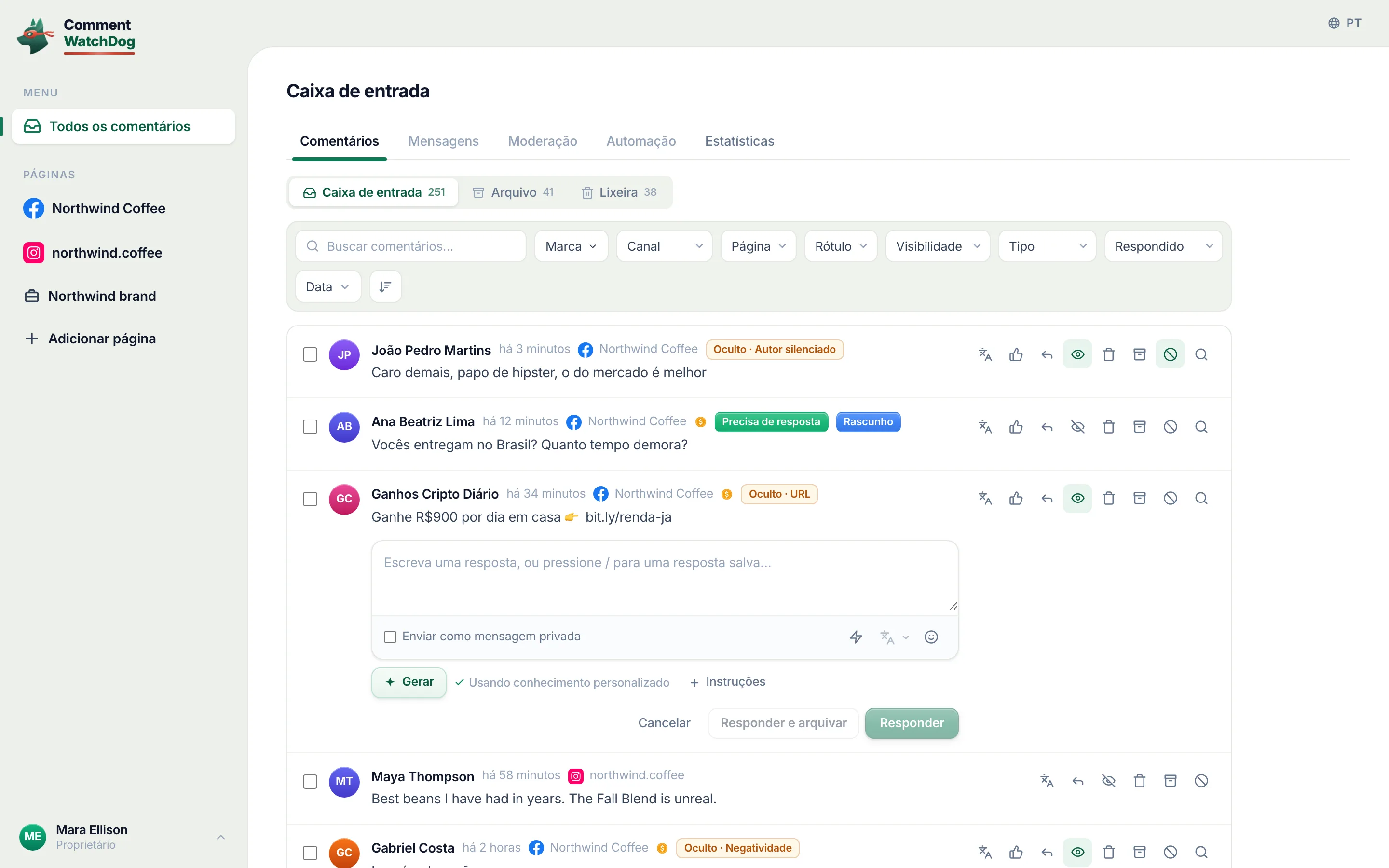 O editor de resposta aberto sob um comentário, com as opções de mensagem privada e arquivar após responder.